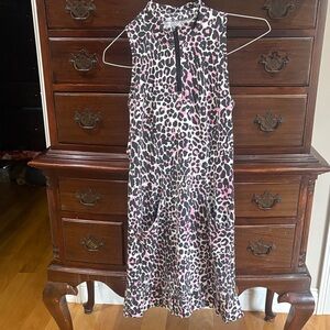 Chic Leopard Print Zip-Up Dress